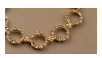 The Forget-Me-Not 'Wreath' 9-carat Gold Link Bracelet