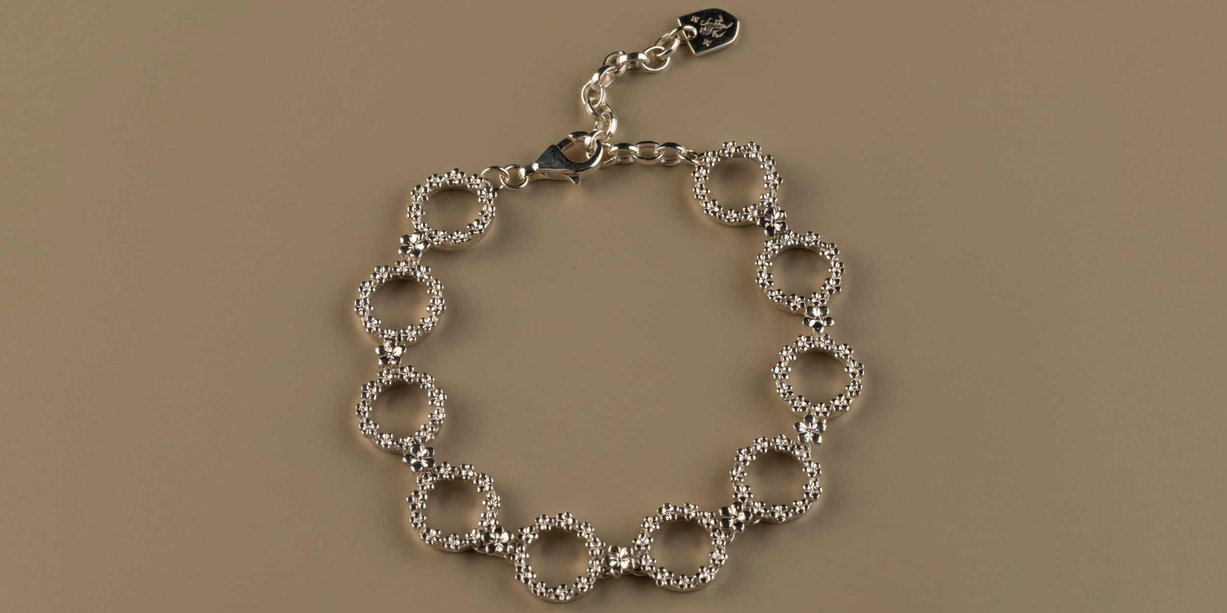 The Forget-Me-Not 'Wreath' Silver Link Bracelet